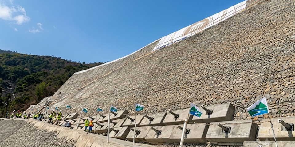 Slope Stability Analysis Using LEM & FEM Methods 